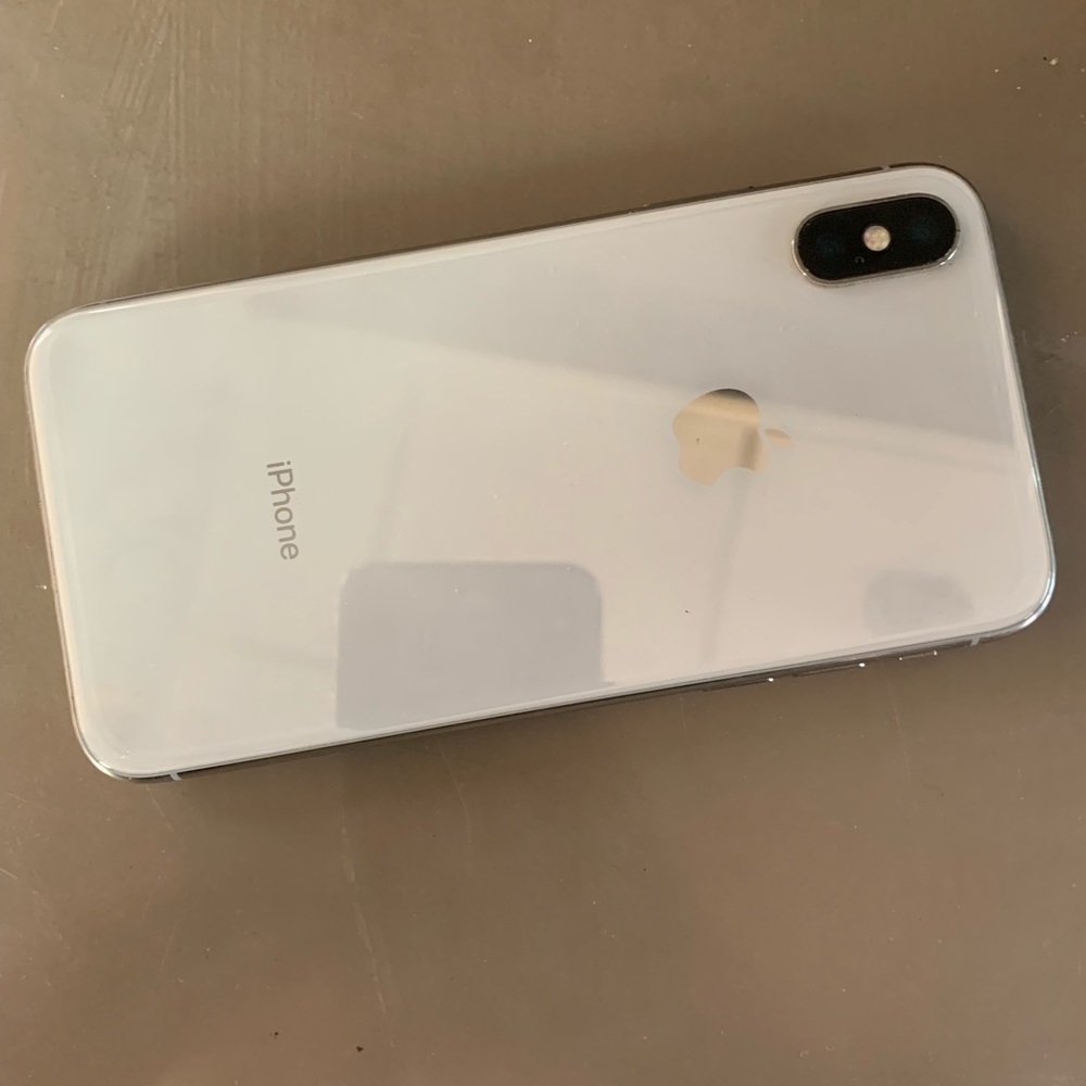 iPhone X
